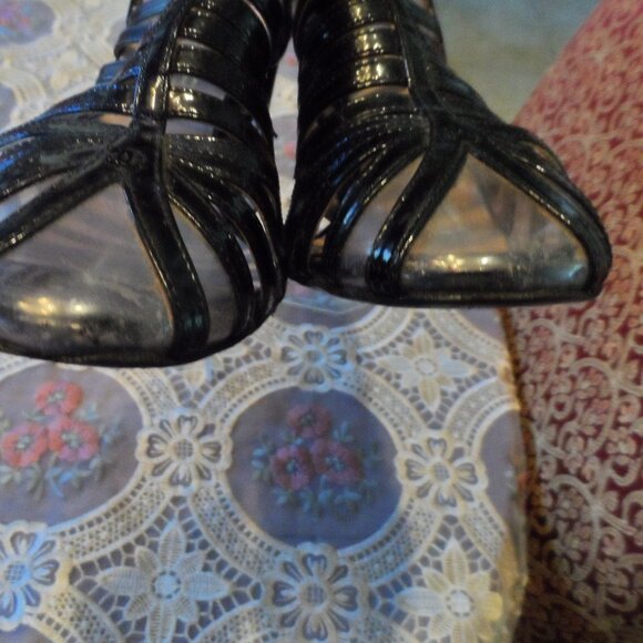 Chanel Black Patent Leather Multi Strap Booties w/Clear Perforated PVC Size 40 - Picture 8 of 16